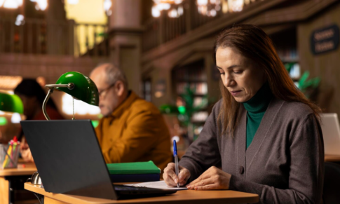 Master Courses in UAE: Top Programs, Universities, Costs, Eligibility, Career Scope & More