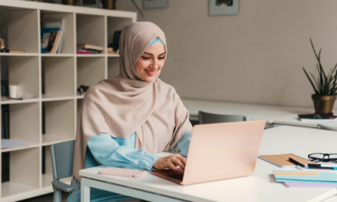 Diploma Online Courses in Sharjah: Your Complete Guide to Flexible Higher Education in the UAE (2025–26)