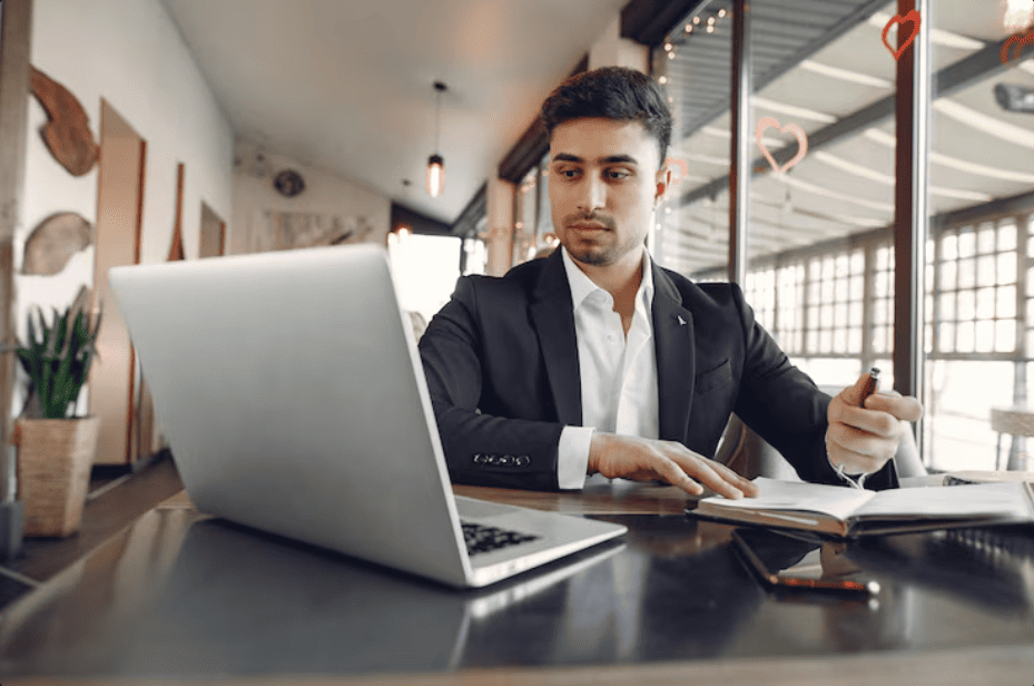 Top Online MBA Programs in Dubai