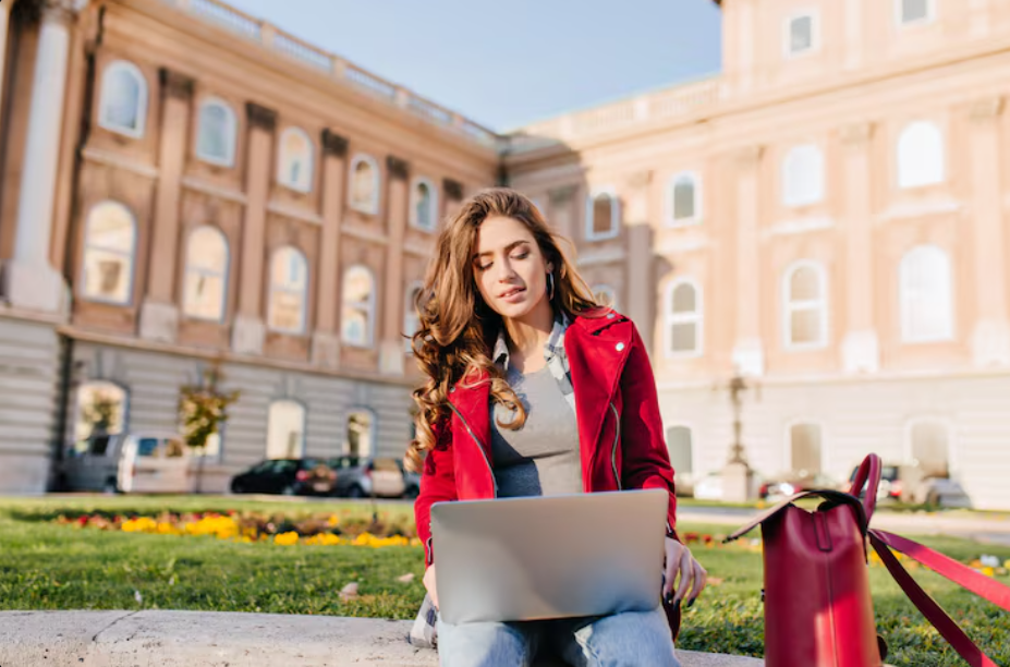 Lincoln University Courses UAE 2026: Accredited Degrees for Working Professionals